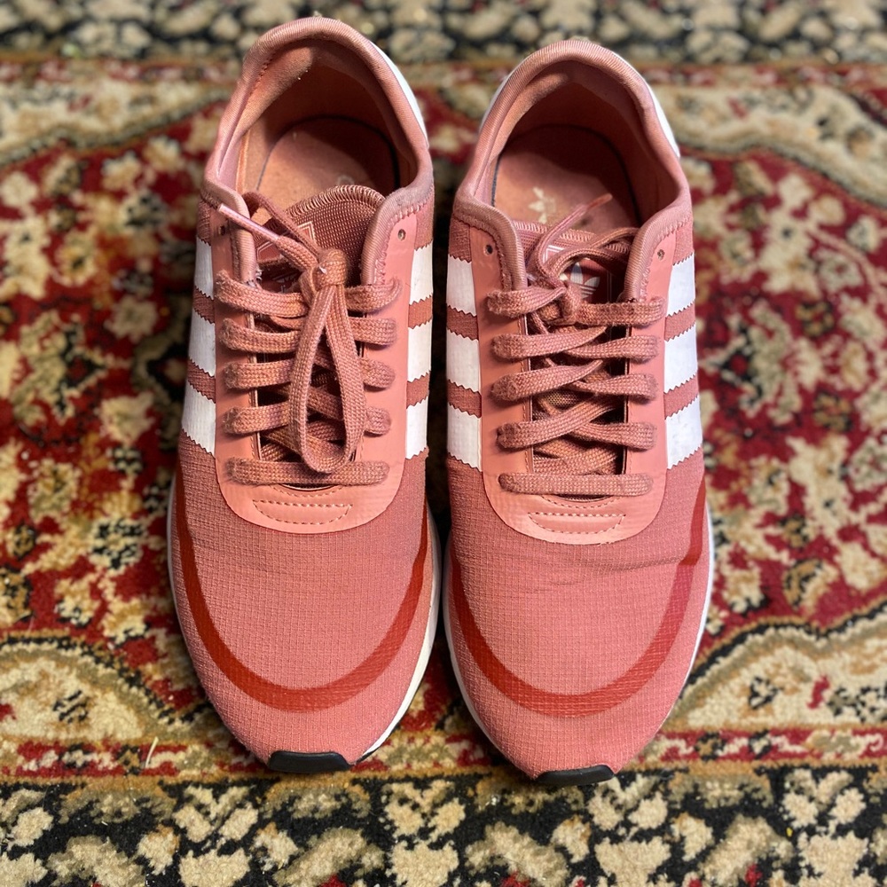 Like New Adidas Tennis Shoes